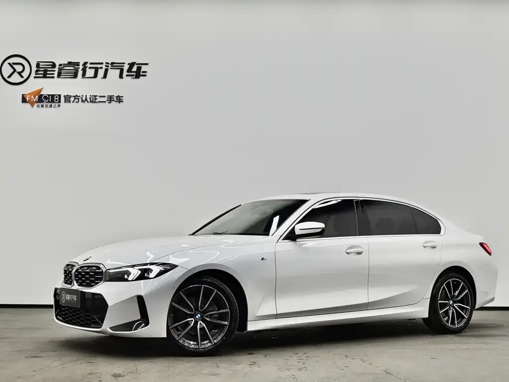 BMW 3 Series 2024 из CN, фото 1