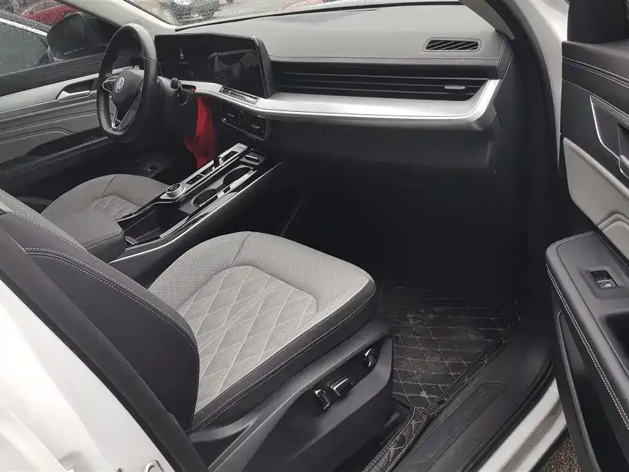 Volkswagen Tavendor 2023 из CN, фото 3