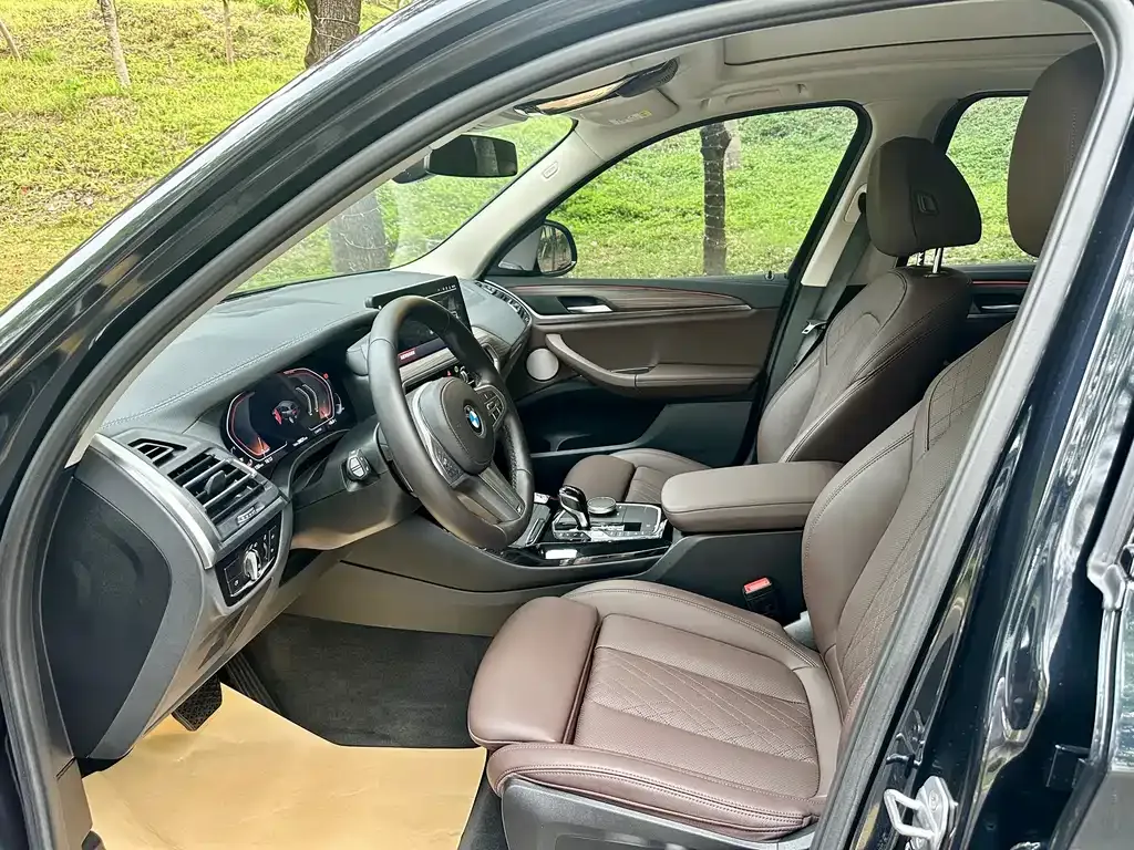 BMW X3 2023 из CN, фото 2
