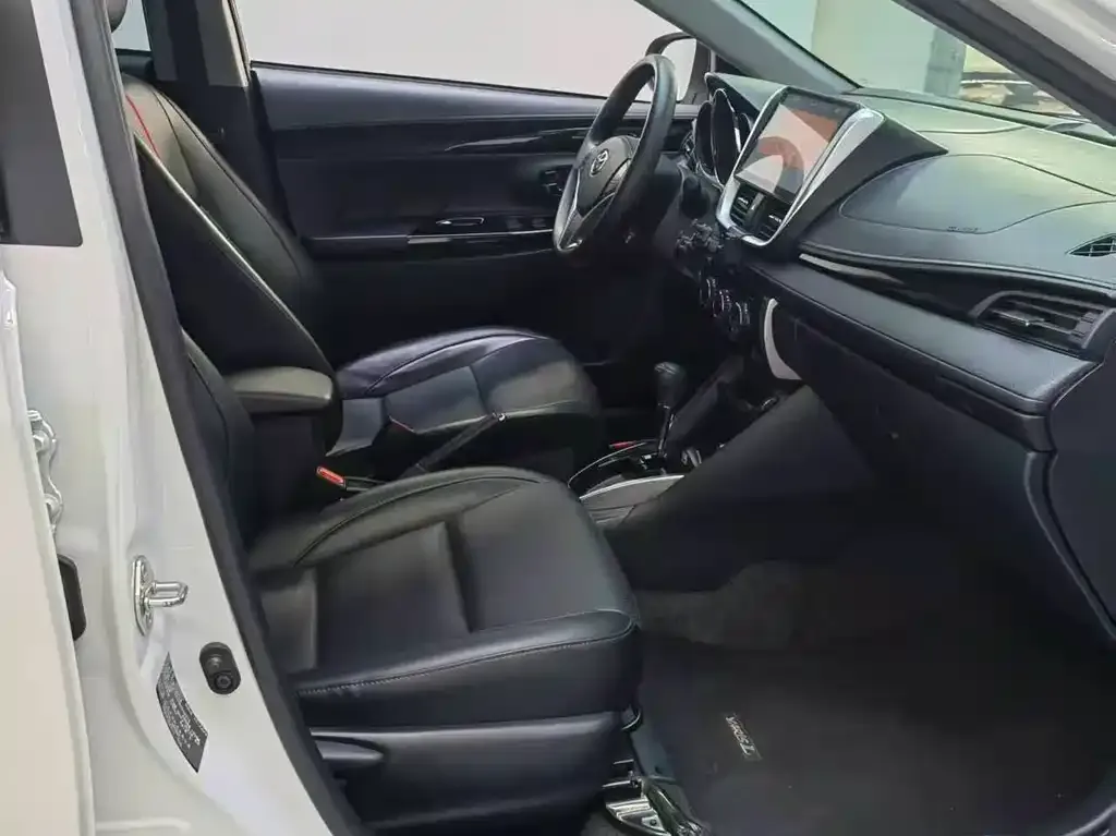 Toyota Yaris L 2022 из CN, фото 7