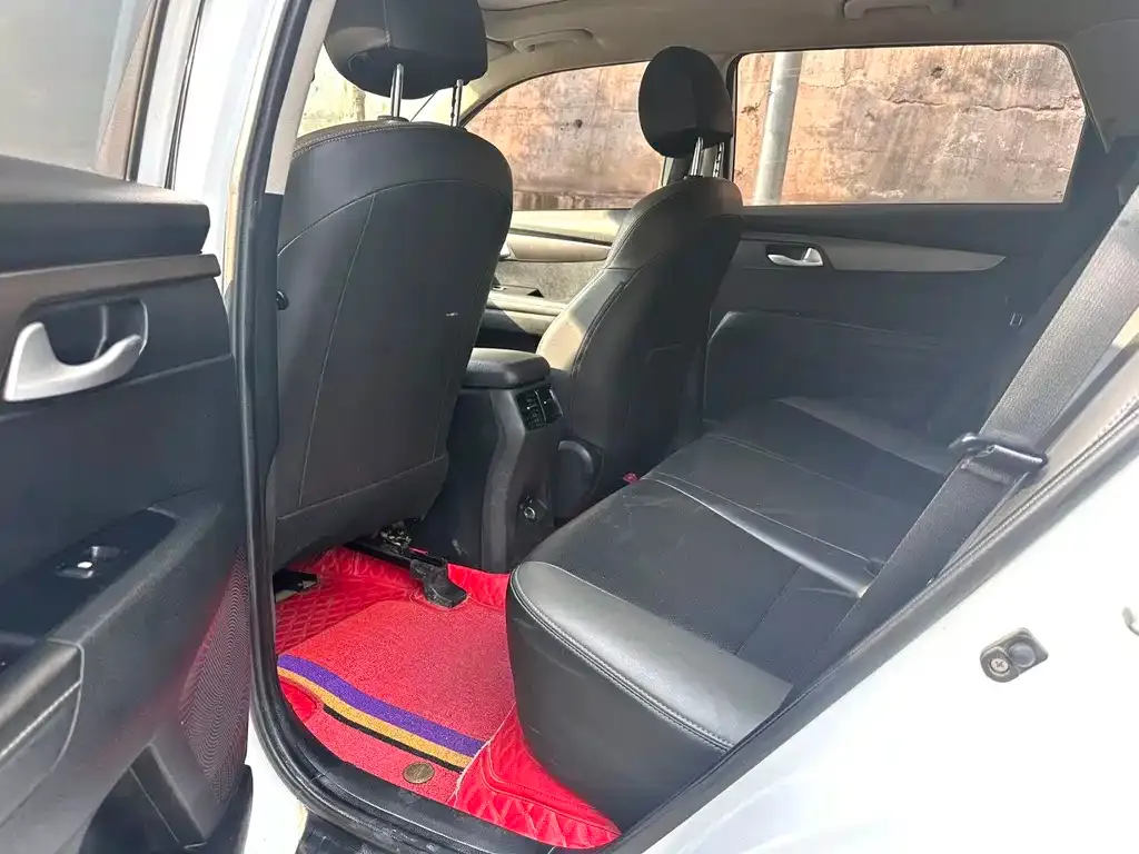 Kia Sportage 2021 из CN, фото 6
