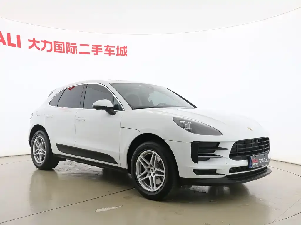Porsche Macan — фото 6