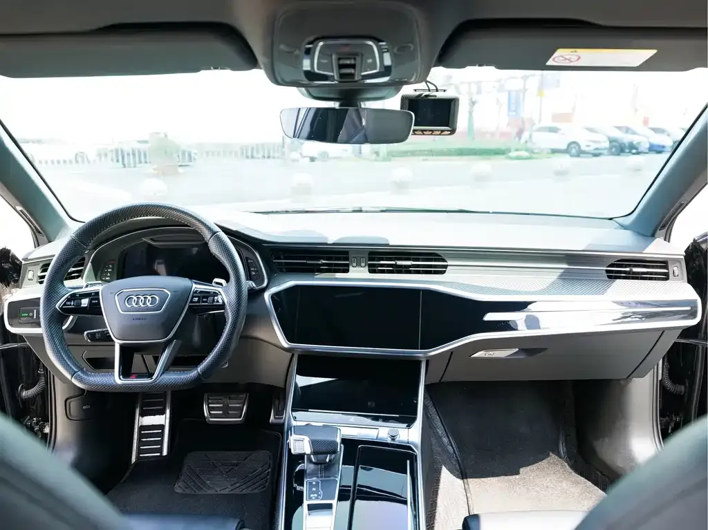 Audi RS 6 2021 из CN, фото 6