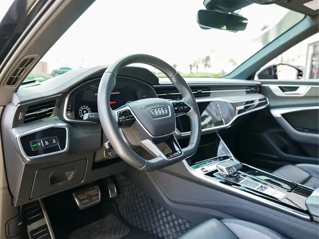 Audi RS 6 2021 из CN, фото 10