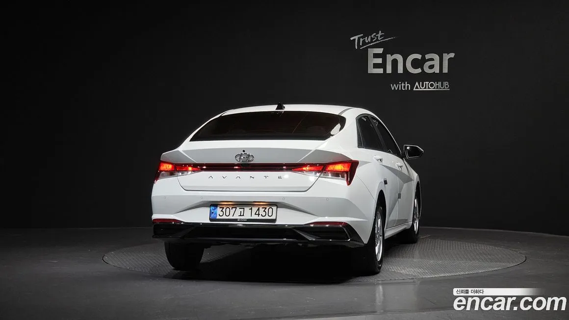 Hyundai AVANTE — фото 4
