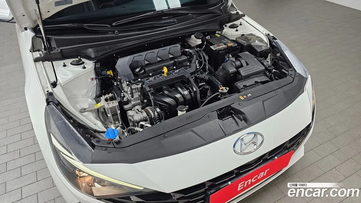 Hyundai AVANTE — фото 9