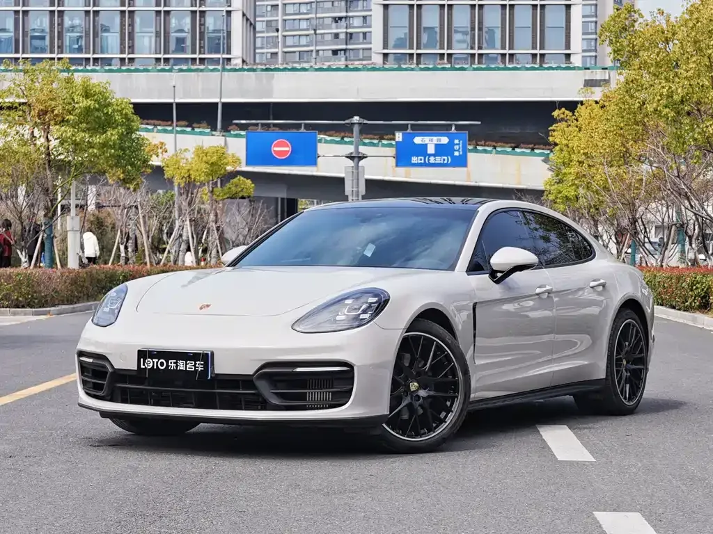 Porsche Panamera 2022 из CN, фото 1