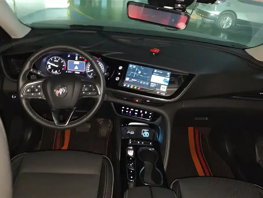 Buick Envision Plus — фото 5