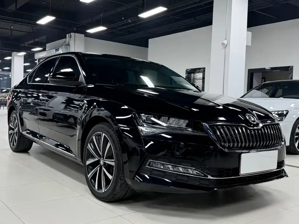 Skoda Superb 2022 из CN, фото 6