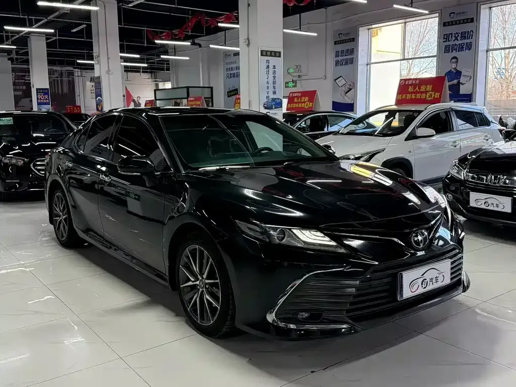 Toyota Camry 2022 из CN, фото 8