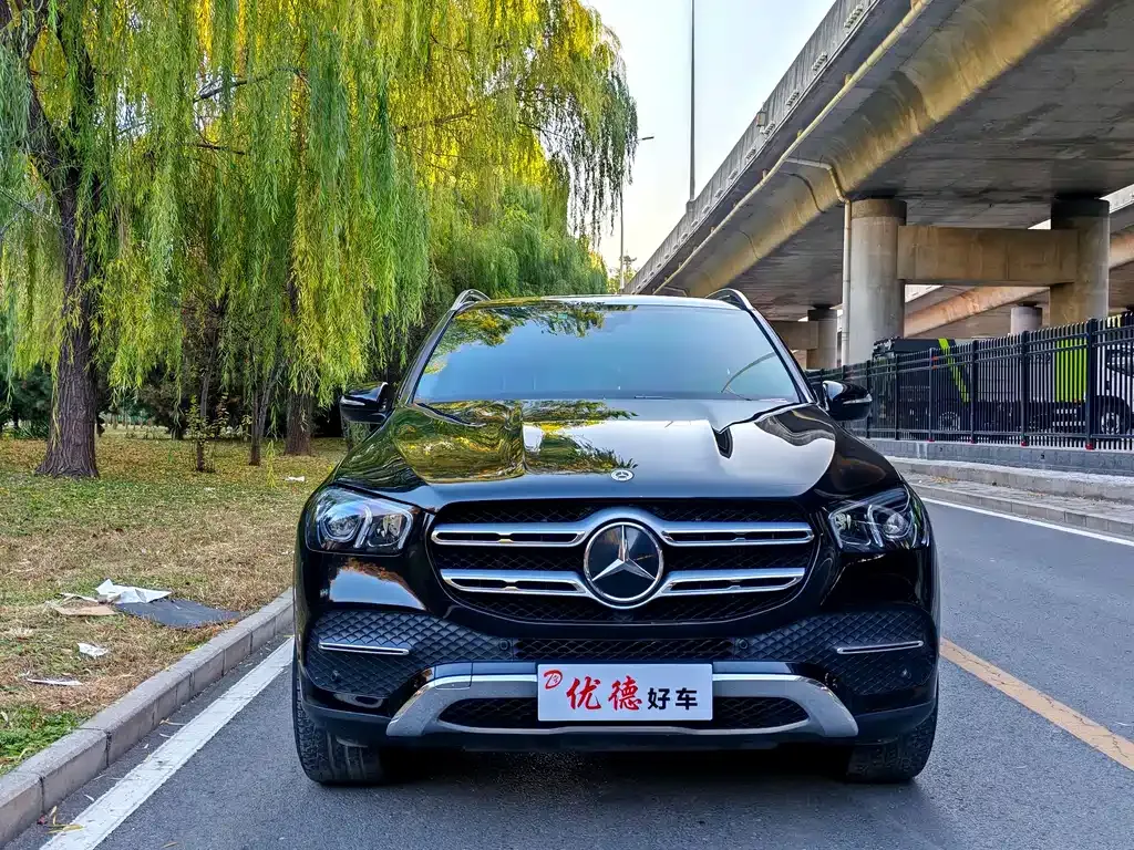 Mercedes-Benz GLE — фото 9