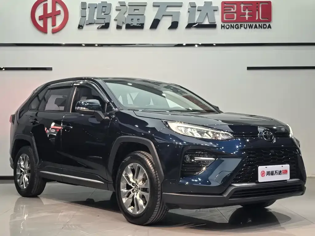 Toyota Wildlander — фото 10