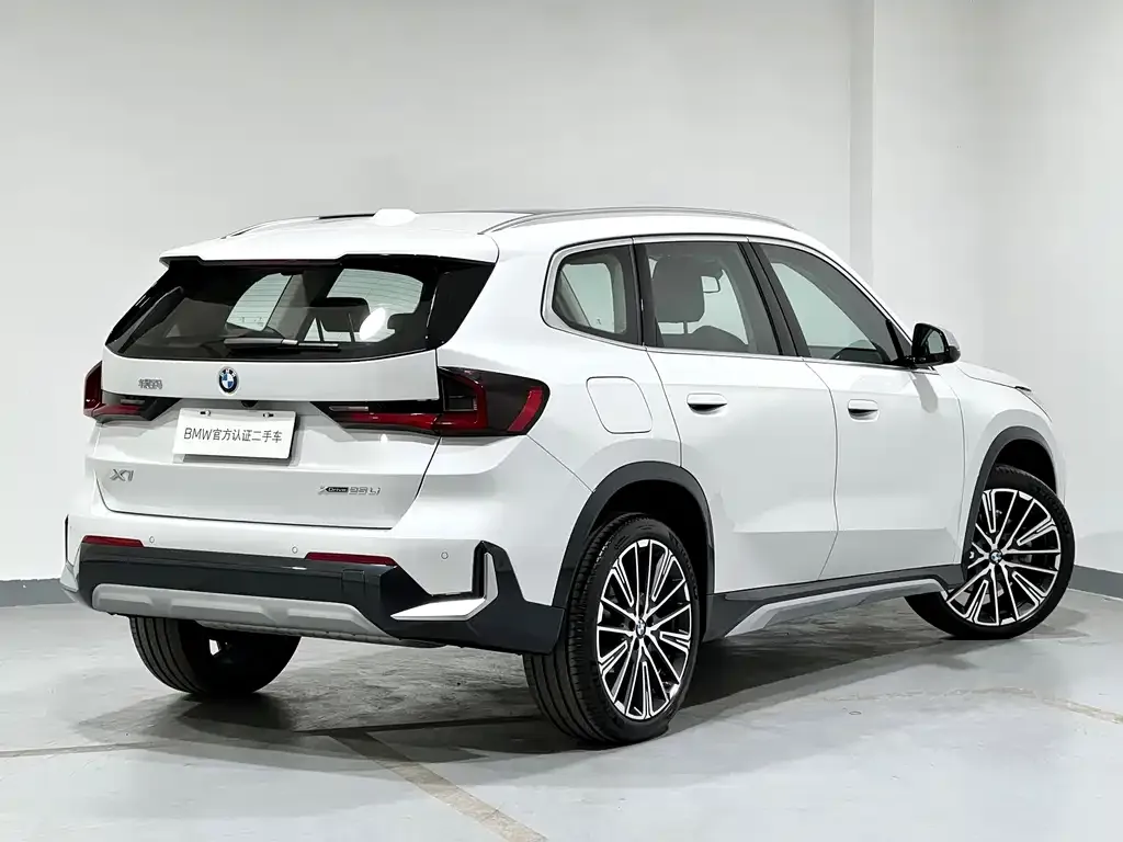 BMW X1 — фото 3