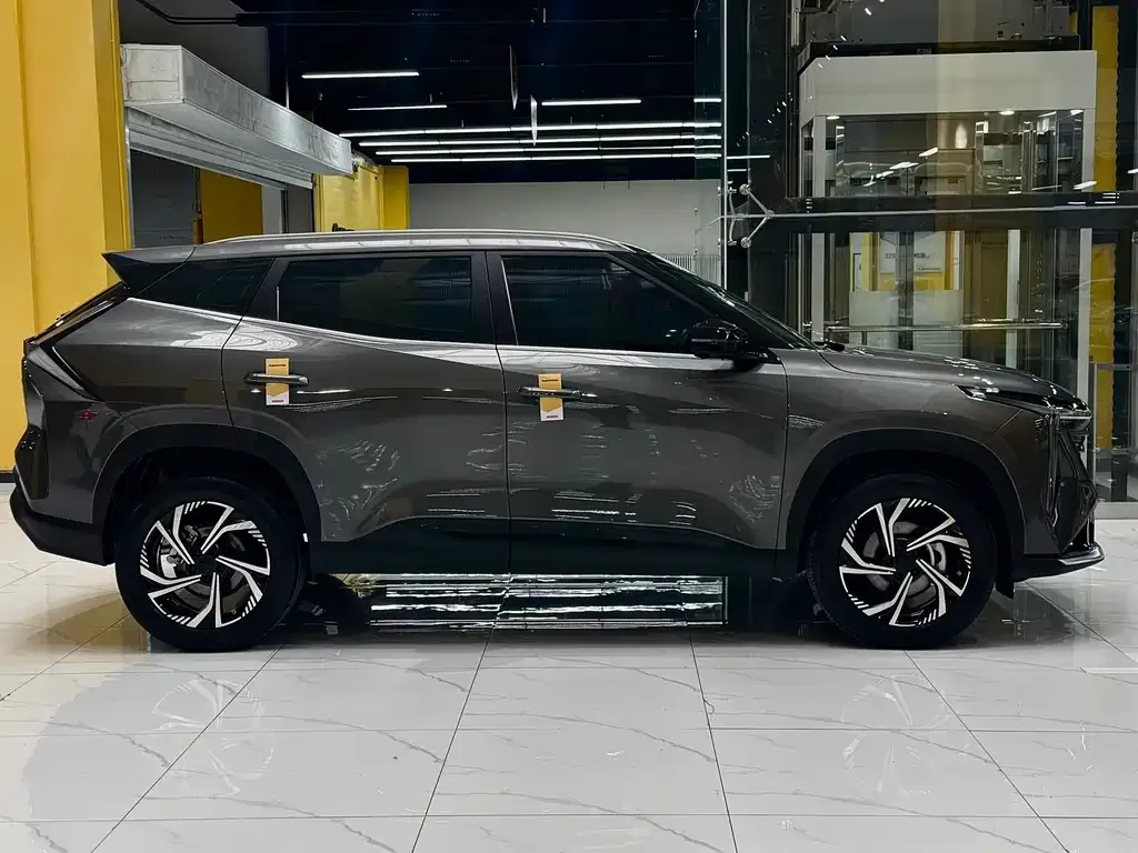 Geely Boyue 2025 из CN, фото 5
