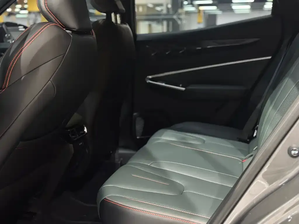 Geely Boyue 2025 из CN, фото 3