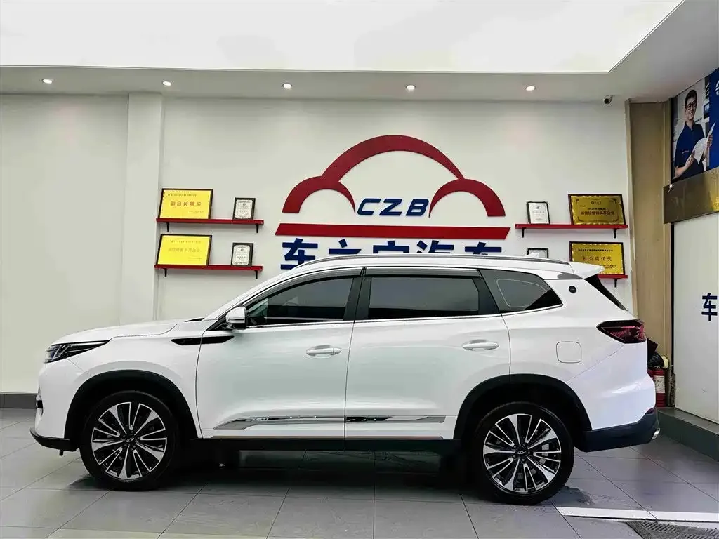 Chery Tiggo 8 PRO — фото 5