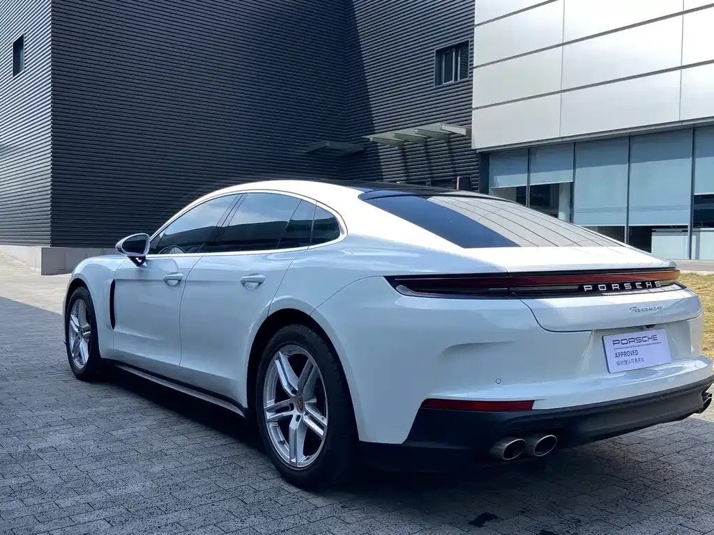 Porsche Panamera — фото 9