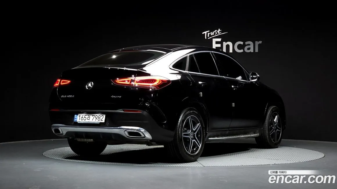 Mercedes-Benz GLE-Class — фото 8