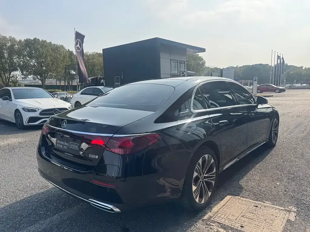 Mercedes-Benz E-Class New Energy — фото 3