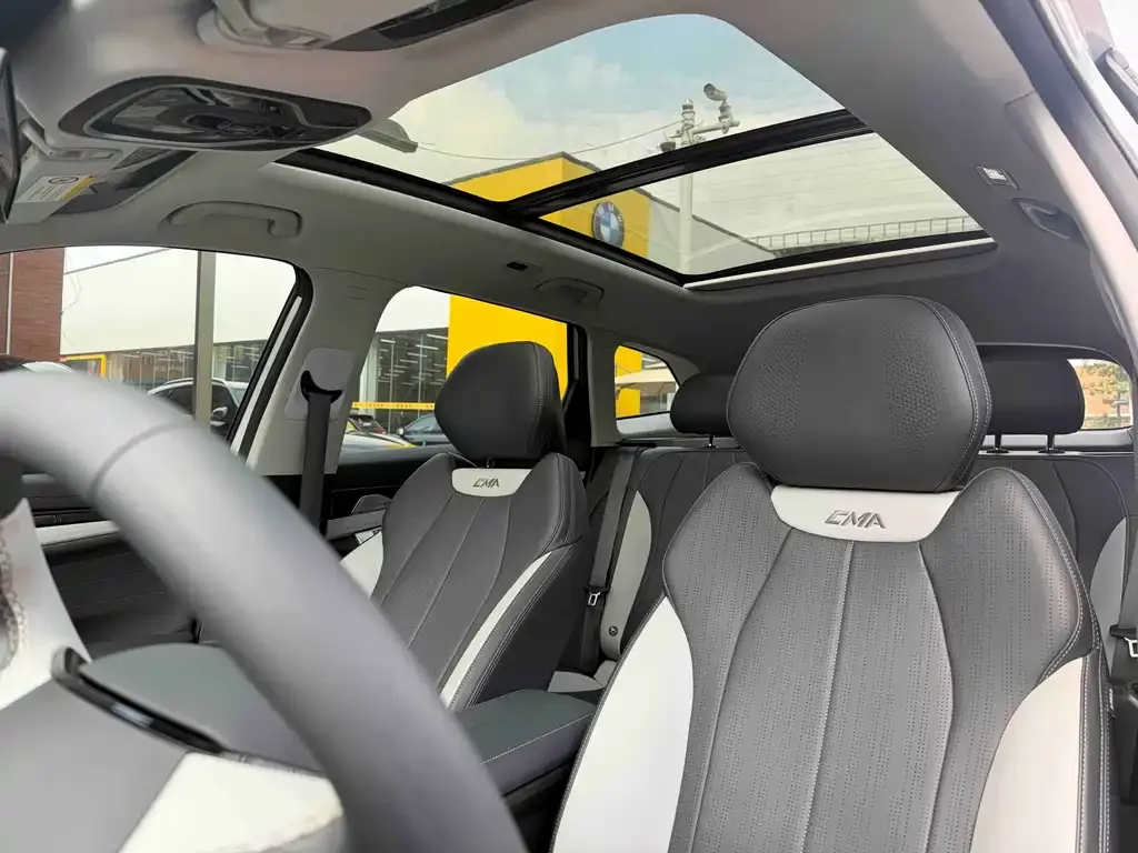 Geely Boyue L 2024 из CN, фото 9