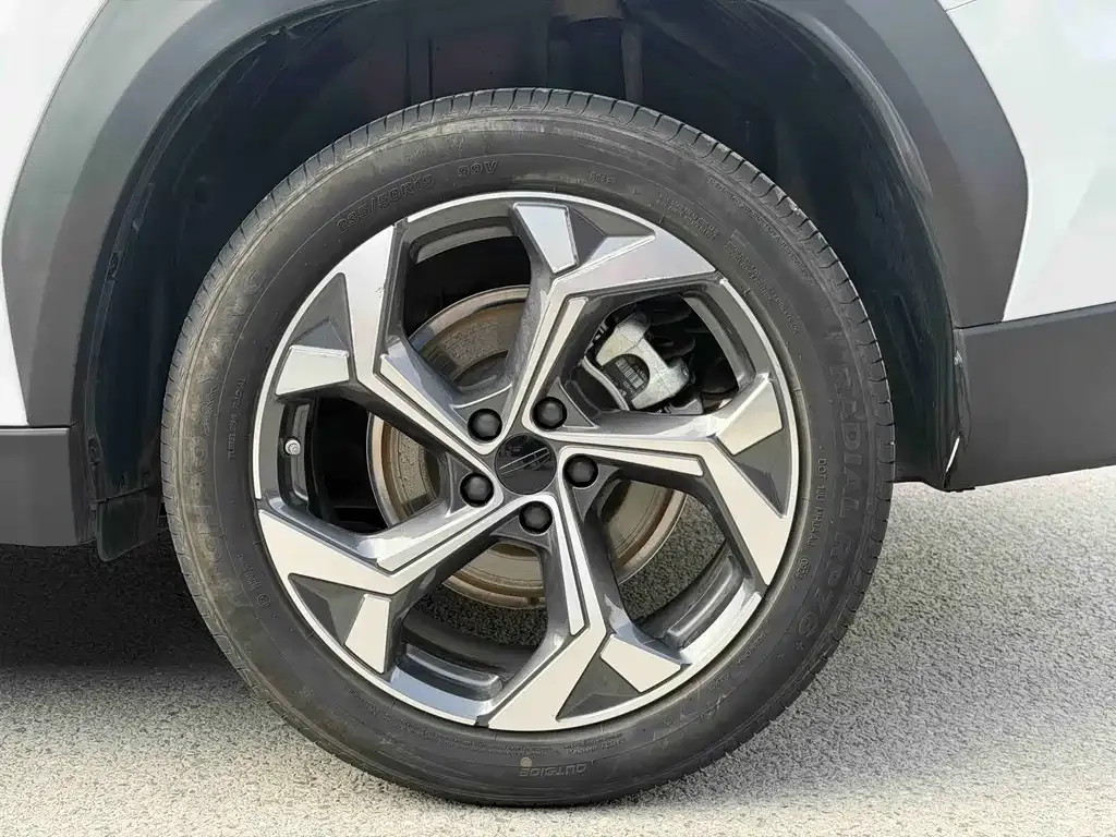 Geely Boyue L 2024 из CN, фото 7
