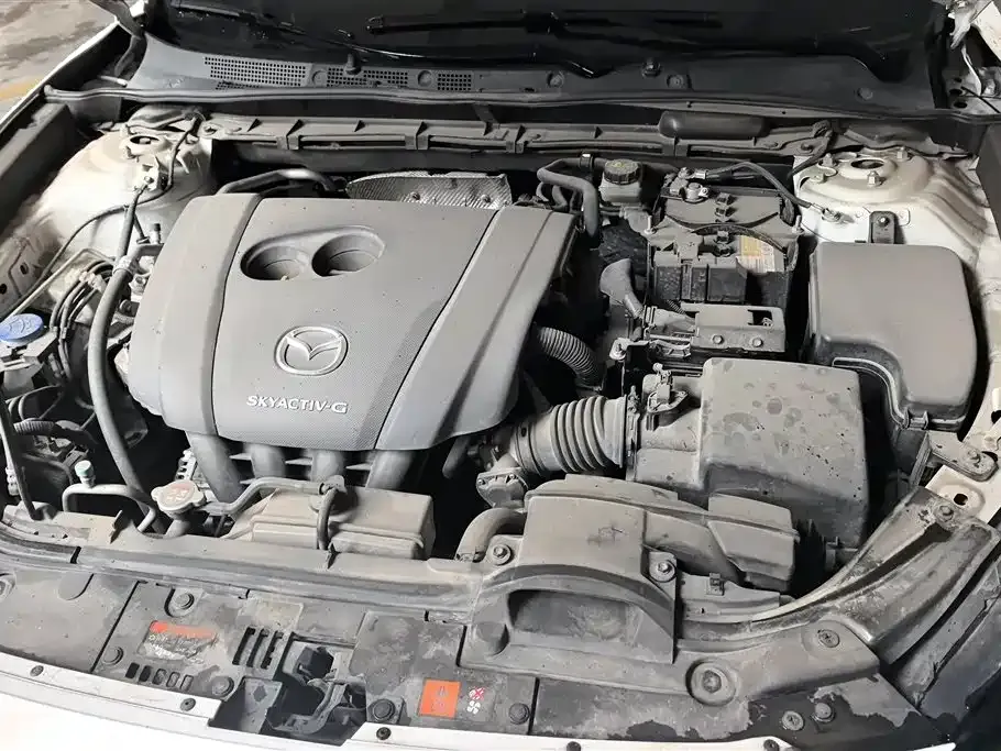 Mazda CX-4 2023 из CN, фото 4
