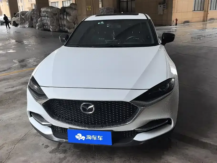 Mazda CX-4 2023 из CN, фото 8