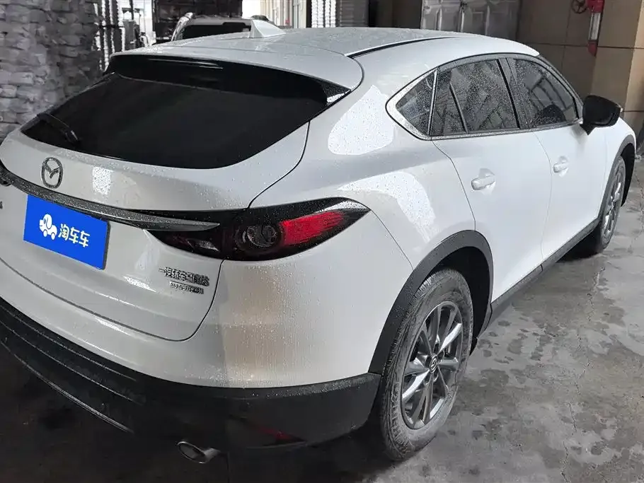 Mazda CX-4 2023 из CN, фото 10
