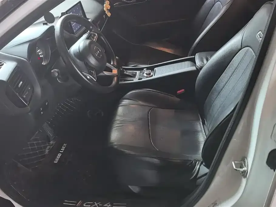 Mazda CX-4 2023 из CN, фото 7