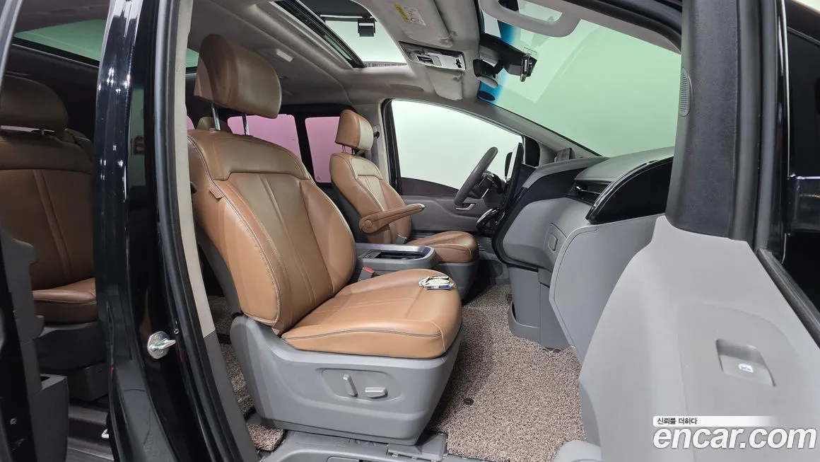 Hyundai Staria 2022 из KR, фото 4