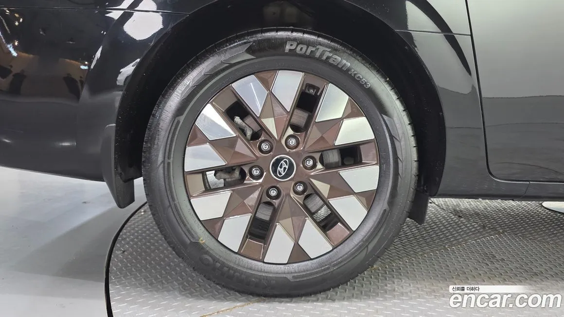 Hyundai Staria 2022 из KR, фото 9