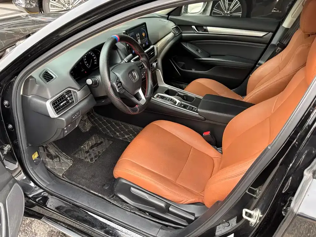 Honda Accord 2021 из CN, фото 7