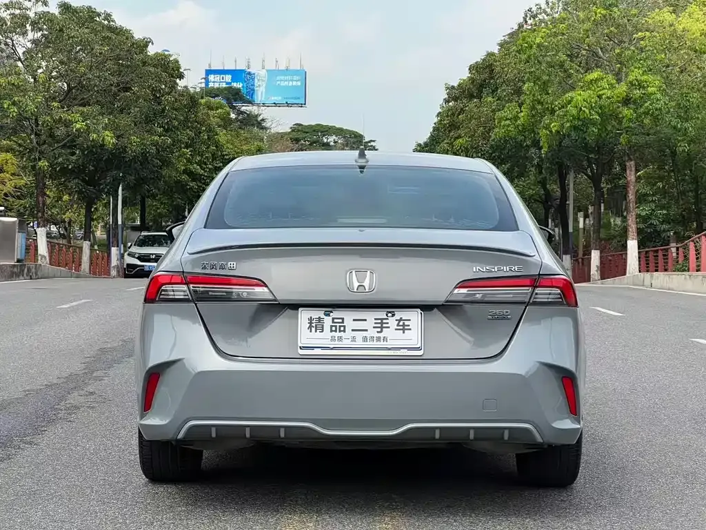 Honda Inspire — фото 5