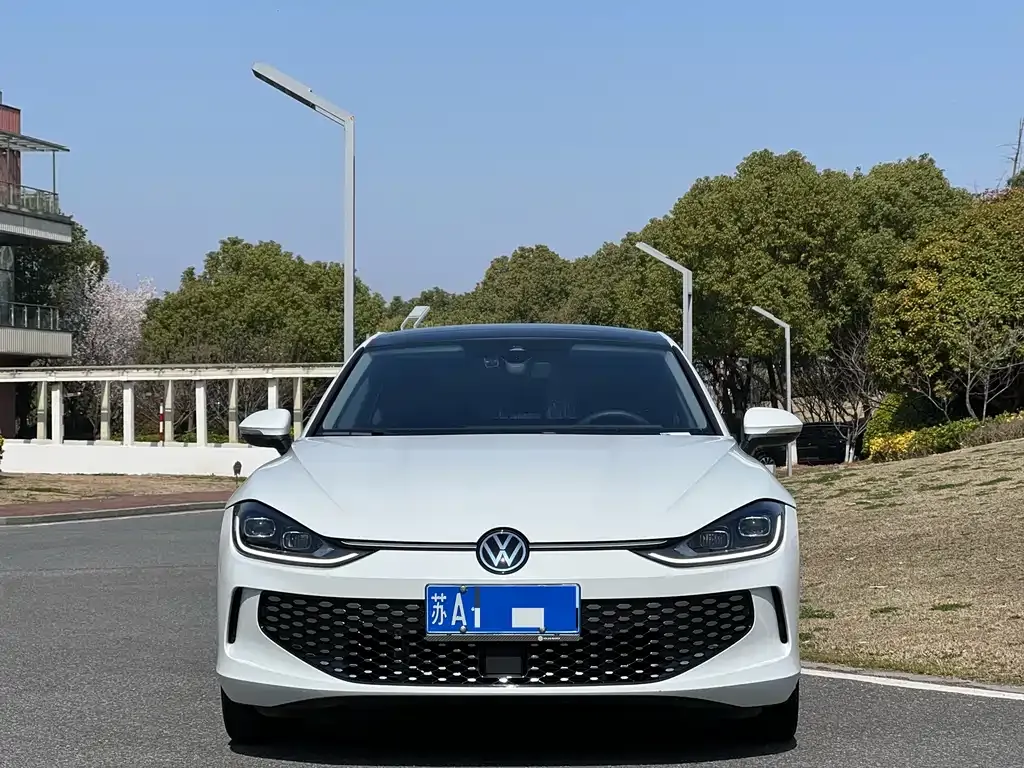 Volkswagen Lamando 2024 из CN, фото 6