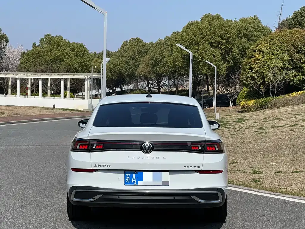 Volkswagen Lamando 2024 из CN, фото 10