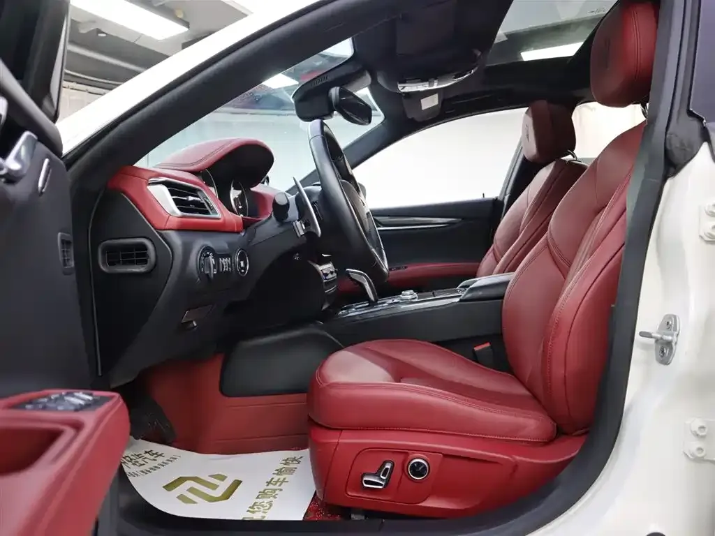 Maserati Ghibli 2023 из CN, фото 5