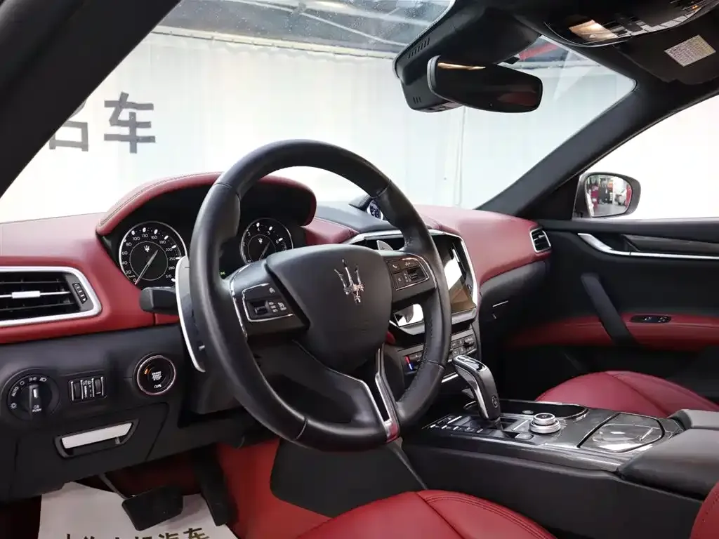 Maserati Ghibli 2023 из CN, фото 8