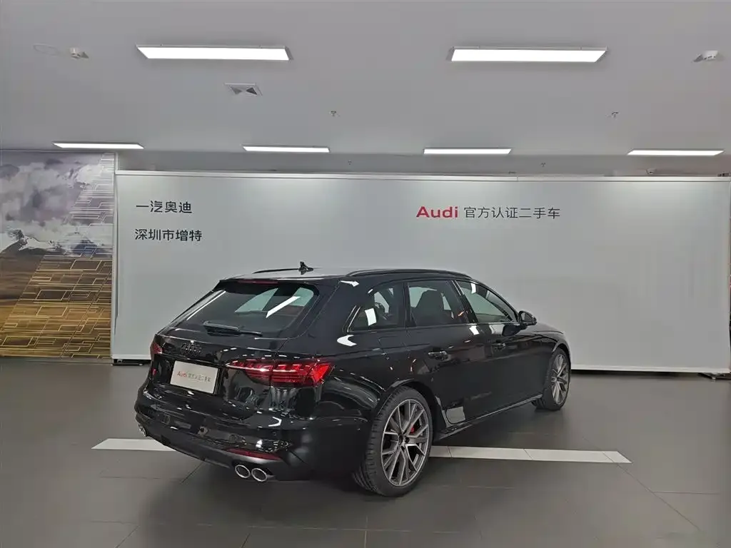 Audi S4 2024 из CN, фото 4