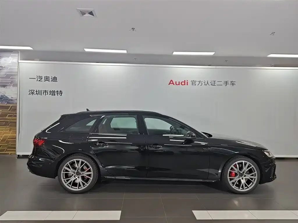 Audi S4 2024 из CN, фото 3