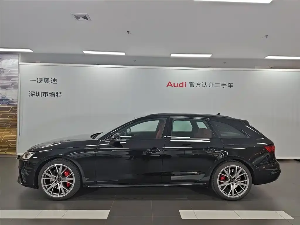 Audi S4 2024 из CN, фото 8