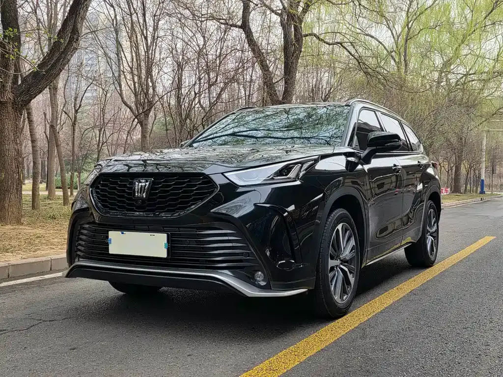 Toyota Crown Kluger 2026 из CN, фото 1