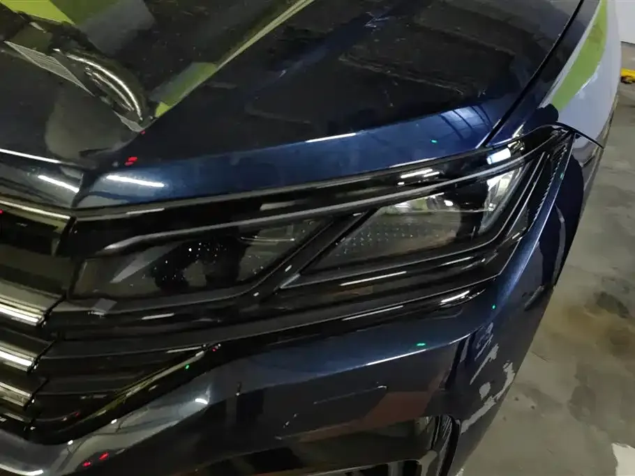 Volkswagen Touareg 2023 из CN, фото 10