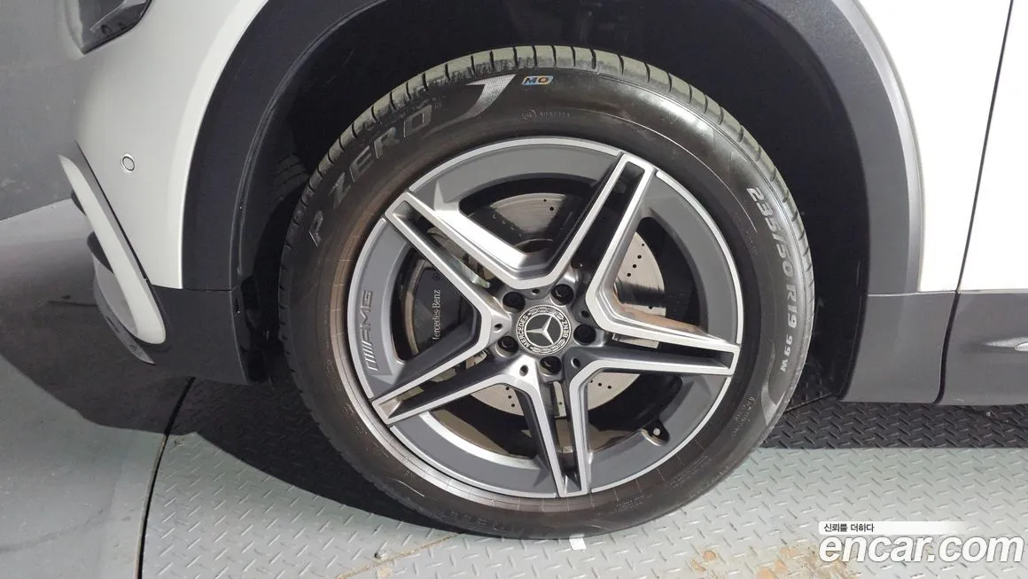 Mercedes-Benz GLB-Class 2024 из KR, фото 4