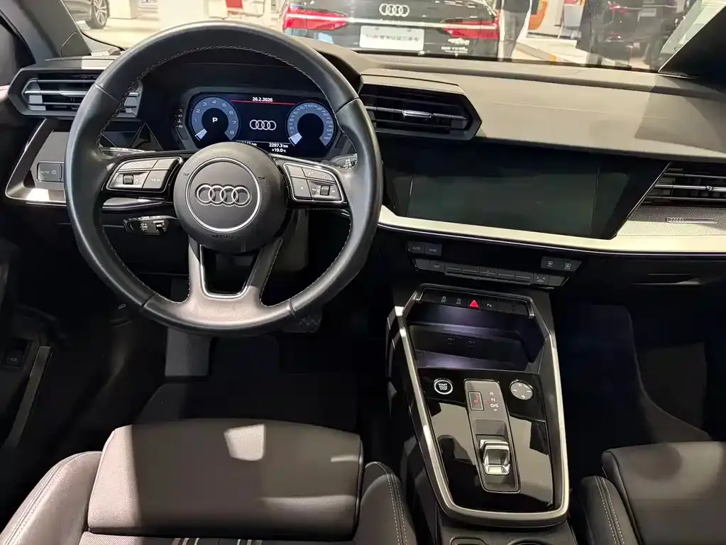 Audi A3 — фото 2