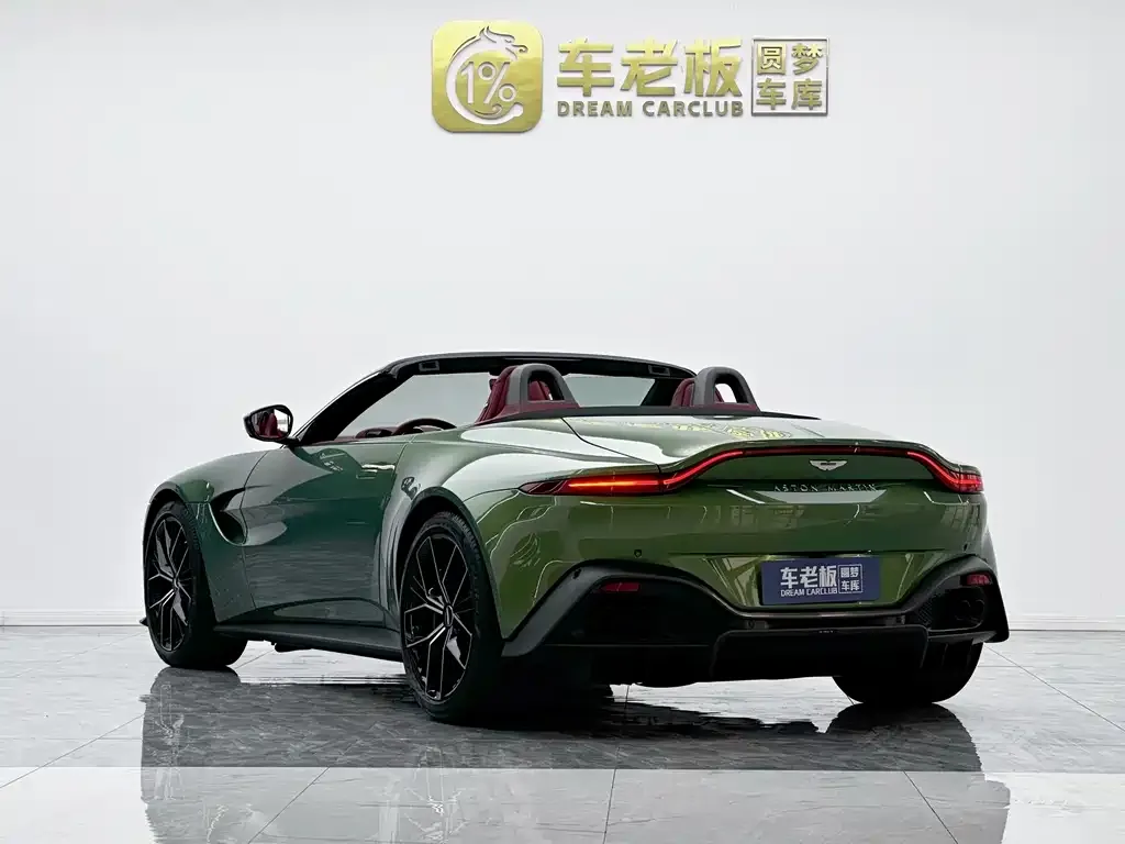Aston Martin V8 Vantage 2022 из CN, фото 10