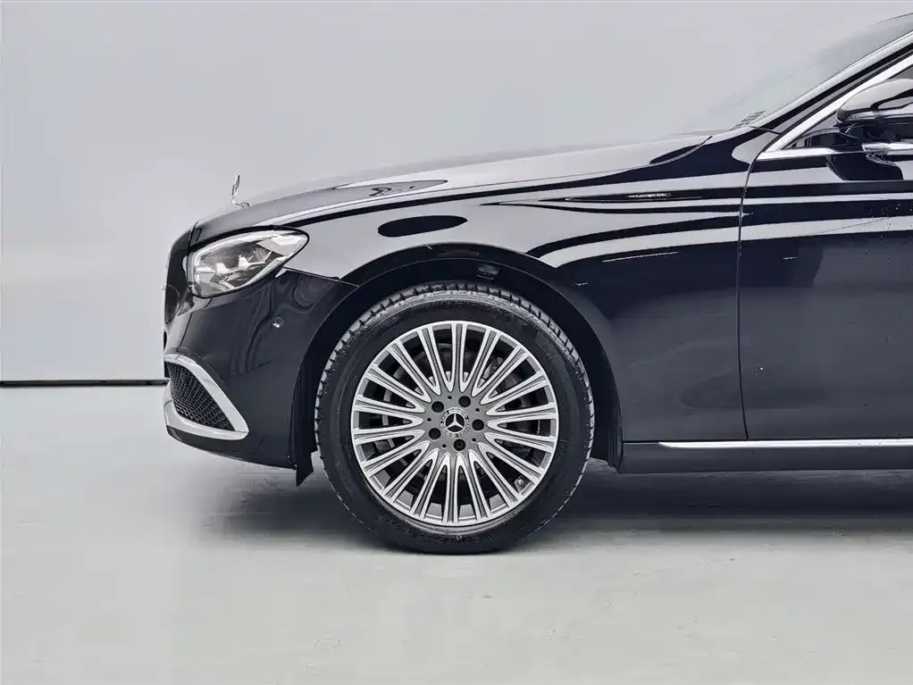 Mercedes-Benz E-Class 2023 из CN, фото 8