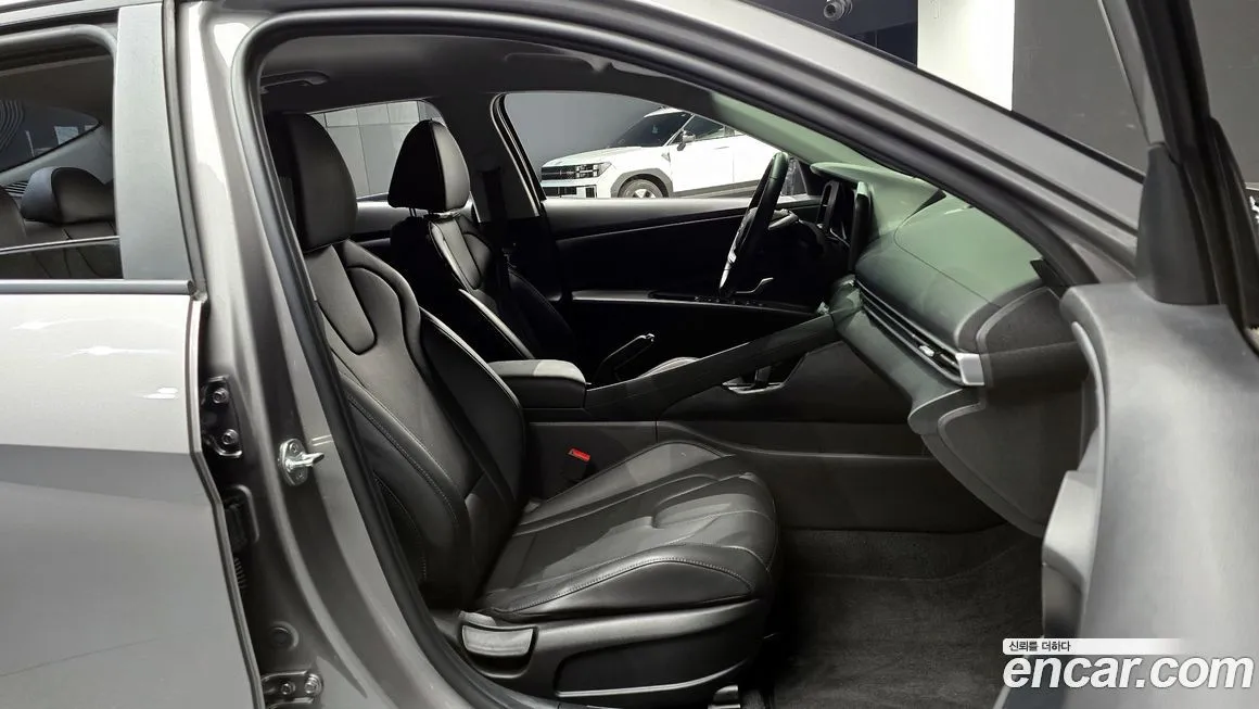 Hyundai AVANTE 2022 из KR, фото 7
