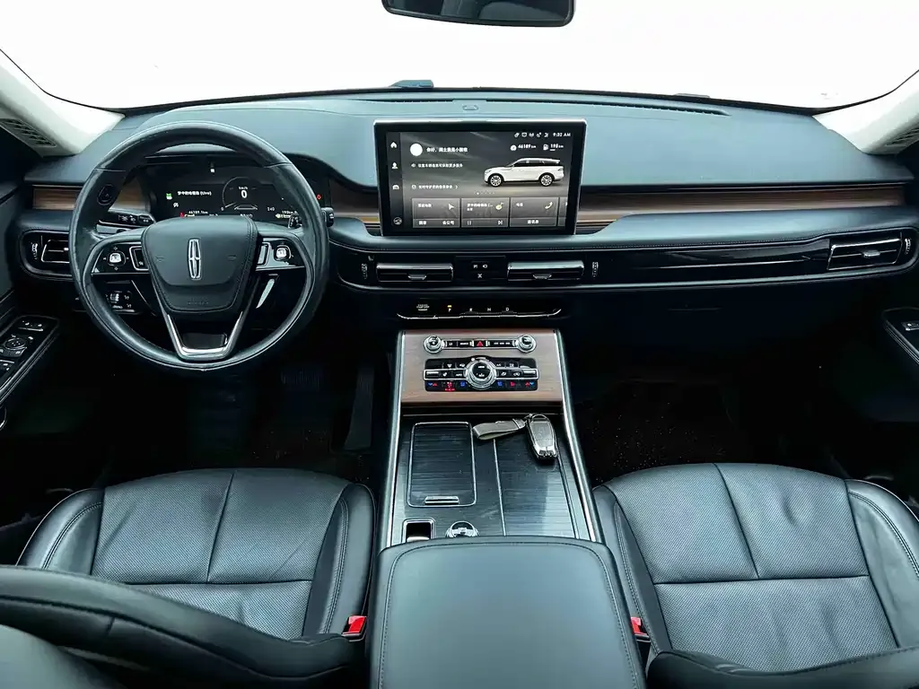 Lincoln Aviator 2021 из CN, фото 9