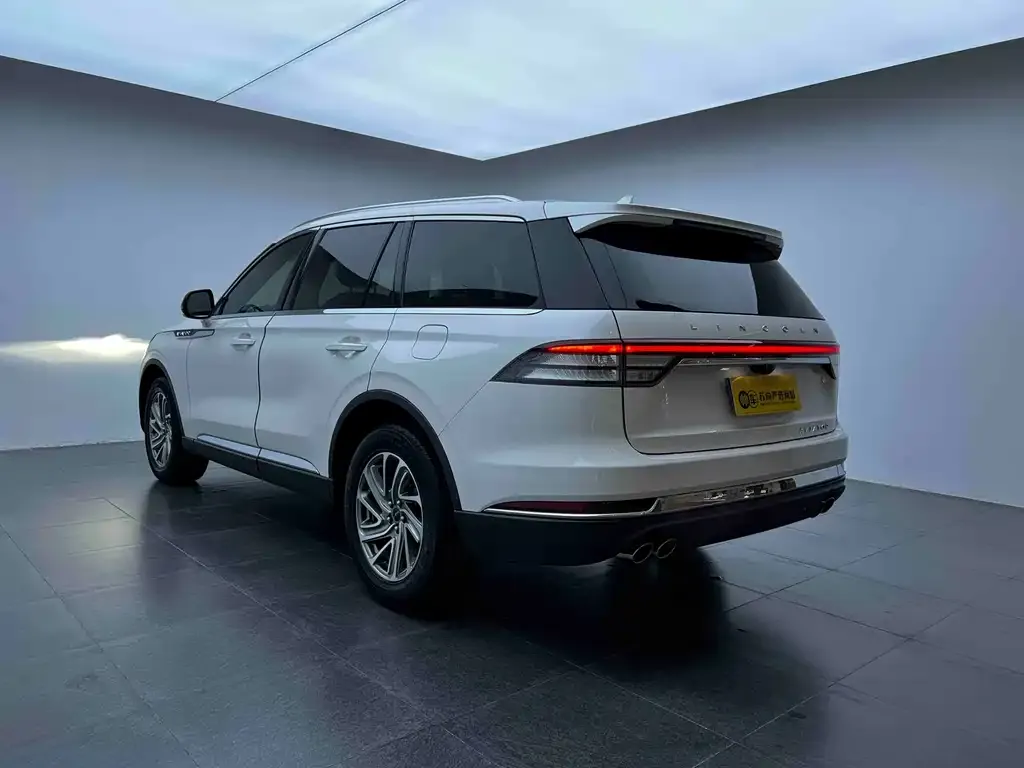 Lincoln Aviator 2021 из CN, фото 2