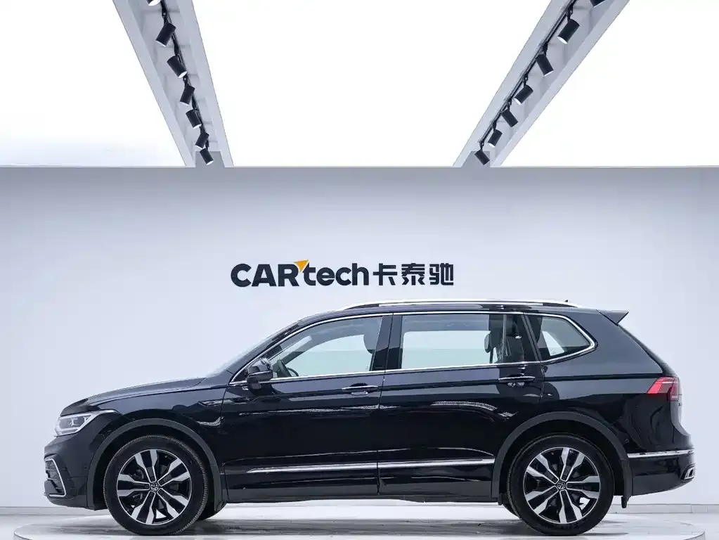Volkswagen Tiguan L 2022 из CN, фото 2